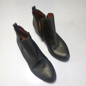 LUCKY BRAND Metallic Ankle Boots Size 4M Girls